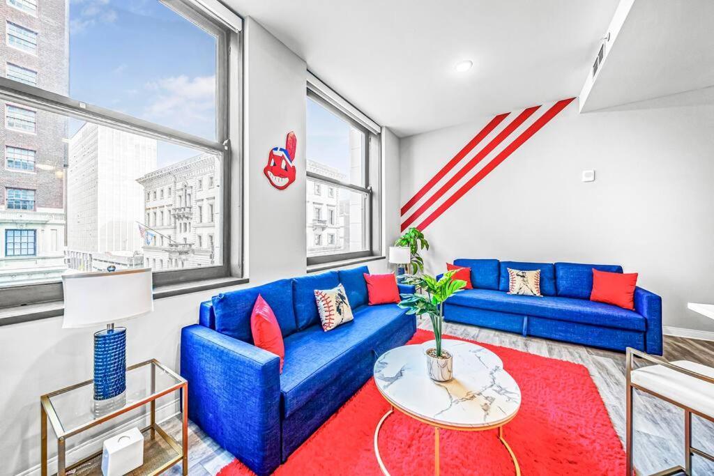 2Br Unit In The Heart Of Dt With View Of Playhouse Square, Pool & Gym Access- 305 Apartment Cleveland Ngoại thất bức ảnh