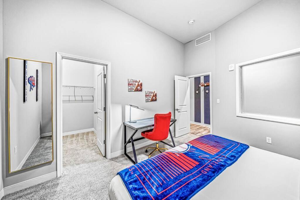 2Br Unit In The Heart Of Dt With View Of Playhouse Square, Pool & Gym Access- 305 Apartment Cleveland Ngoại thất bức ảnh